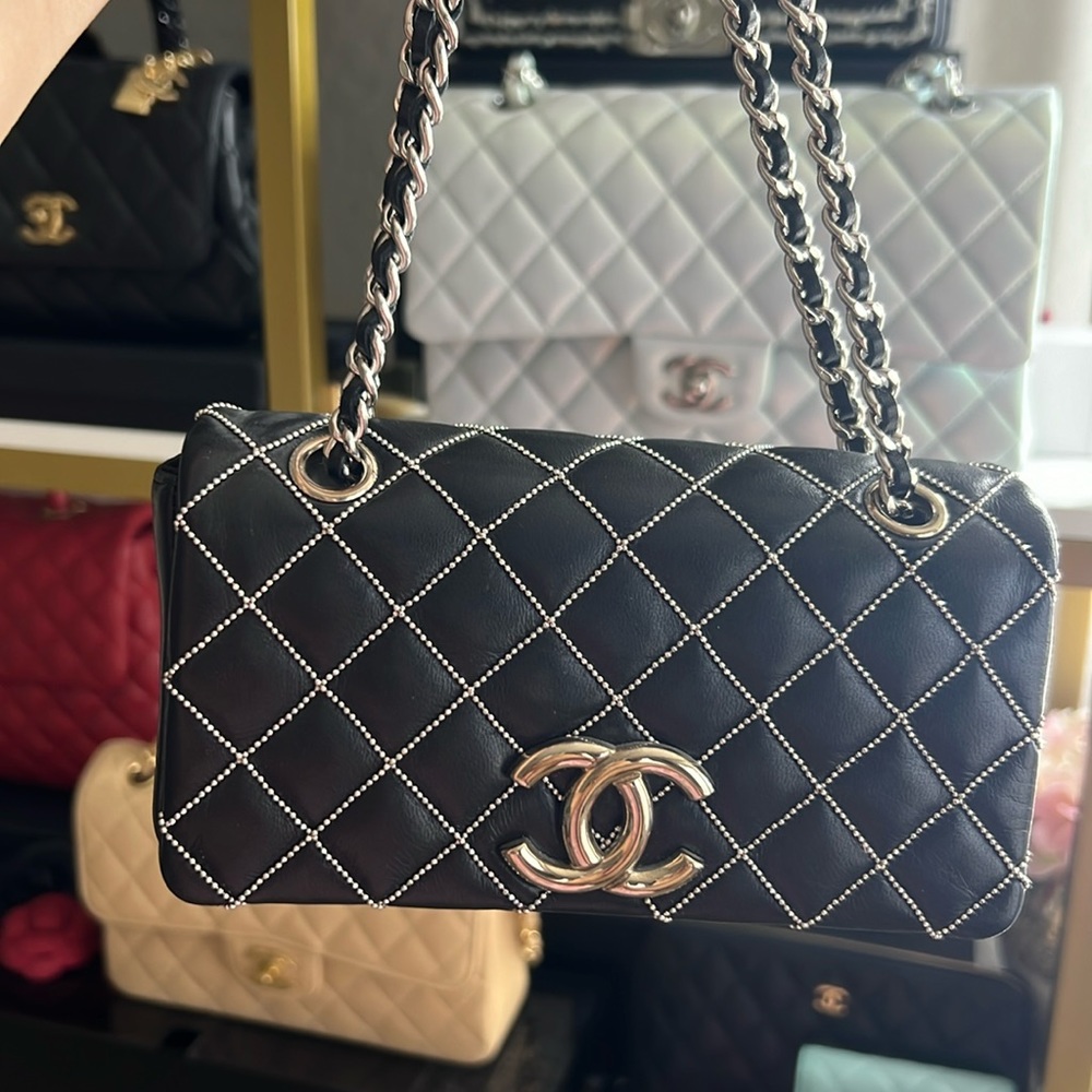 Chanel rare mini flap - Picture 1 of 5
